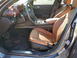 ئەلفا رۆمیۆ Giulia